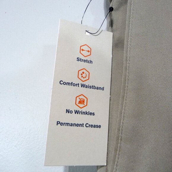 DOCKERS SIZE 42X30 COMFORT WAIST RELAXED FIT PANTS - Picture 5 of 11